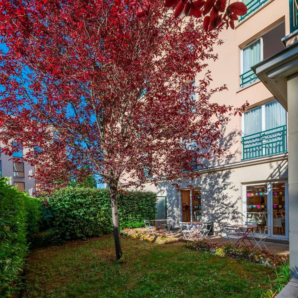 Hotel Cerise Chatou Exterior photo